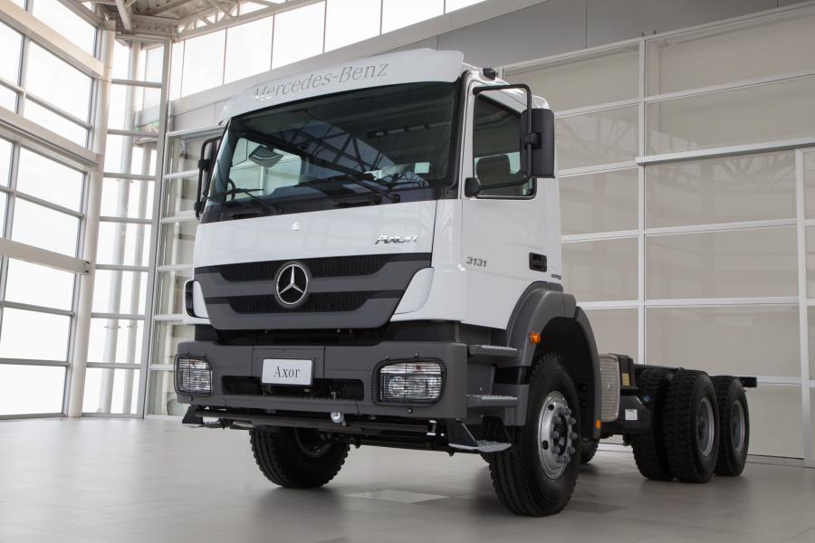  Mercedes-Benz Axor 3131 6x4 2013 года  (BR) (фото 1 из 2)